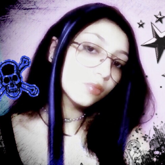 Meet your Posher, Ada - Picture 4 of 4